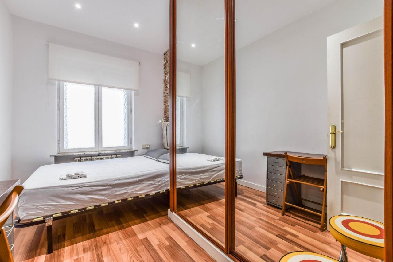 Apartamento Plaza De Lavpies Apartment Madrid Exterior photo