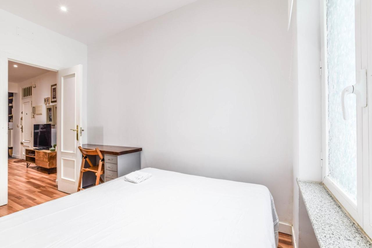 Apartamento Plaza De Lavpies Apartment Madrid Exterior photo